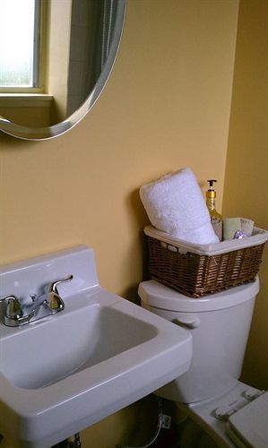 Secret Garden Bed And Breakfast Tacoma Exterior foto